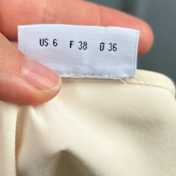 Akris Punto Sleeveless Silk Blouse, size 6 - Picture 7 of 12